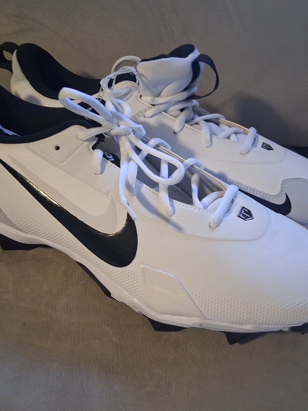 Nike Size 14 Force Trout 9 Keystone White Black Baseball Cleats FB9728-100 Men's